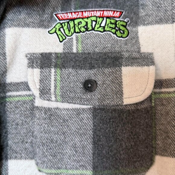 boys size L (10/12) TMNT Teenage Mutant Ninja TURTLES plaid flannel gray button - Picture 4 of 7